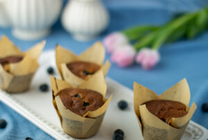 Moist Blueberry White Chocolate Muffins